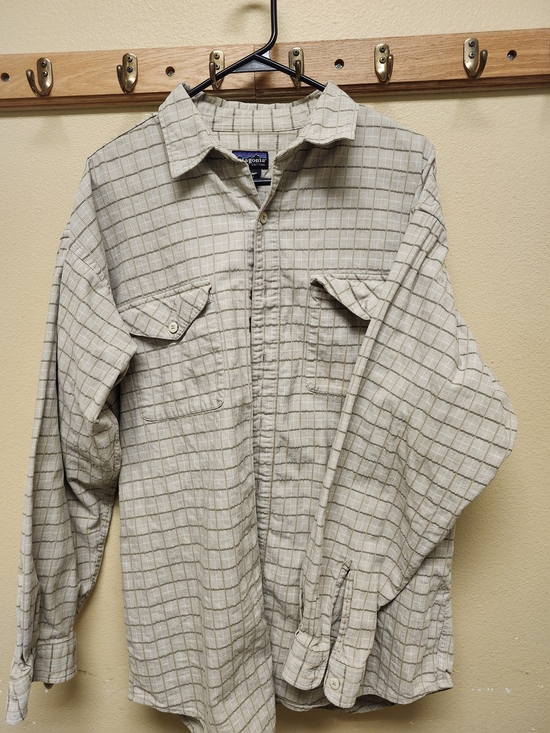 Patagonia Other - Patagonia Men's Tan Plaid Lightweight Shirt Jacket